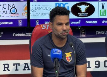 Casertana pronta all’esordio in campionato, Espinal: “Più soluzioni rispetto alla coppa. Barletta? Avversario pericoloso…”