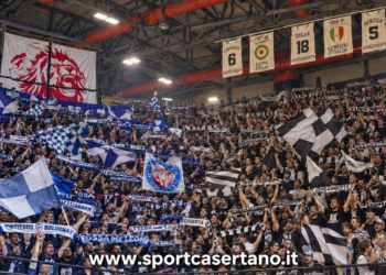 Quando Caserta e la Fossa cantavano insieme: il gemellaggio che fa tornare indietro nel tempo